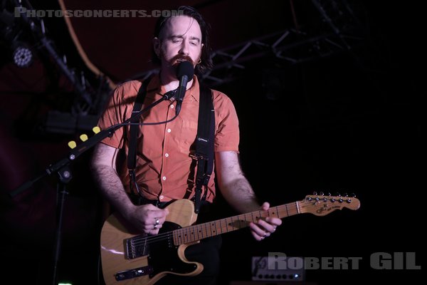 YARD ACT - 2024-04-05 - PARIS - Cabaret Sauvage - 